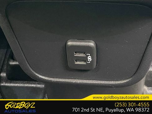 Used 2021 GMC Terrain SLE w/ Elevation Edition image 23