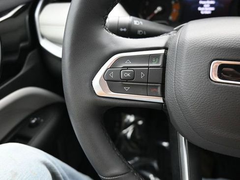 Used 2025 Jeep Compass Limited AWD/4WD image 14