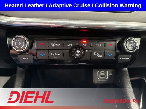 Used 2022 Jeep Compass Limited AWD/4WD image 31