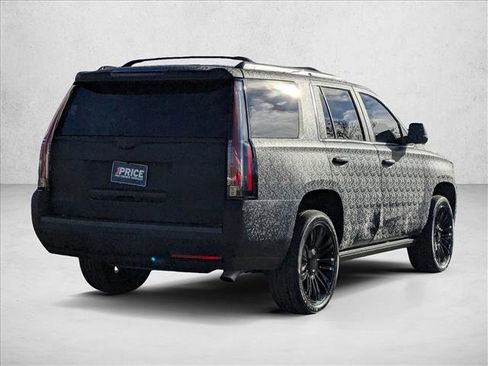 Used 2016 Cadillac Escalade Platinum image 5