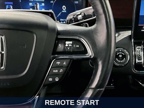 Used 2022 Lincoln Navigator L Reserve w/ Equipment Group 201A AWD/4WD image 16
