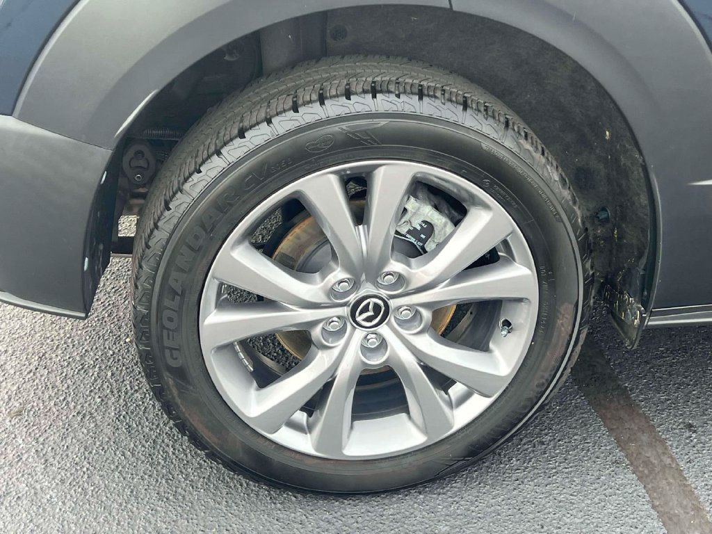 Used 2021 MAZDA CX-30 AWD 2.5 S w/ Premium Package image 12