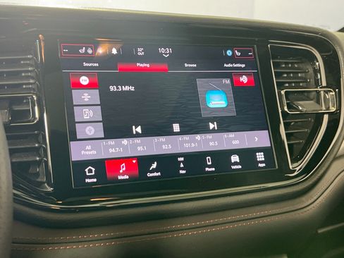 Used 2022 Dodge Durango R/T w/ Trailer Tow Group IV image 14