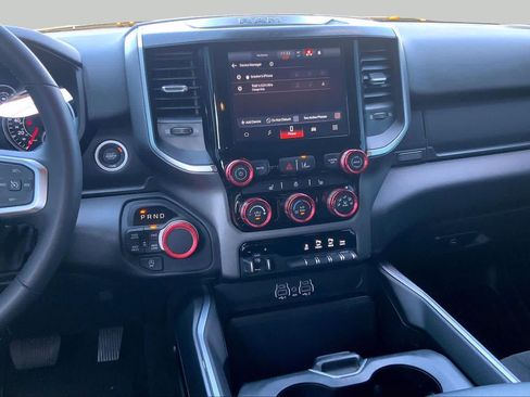 Used 2025 RAM 1500 Big Horn AWD/4WD image 7