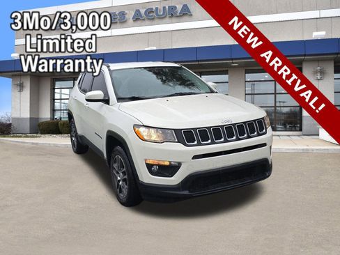Used 2018 Jeep Compass Latitude w/ Popular Equipment Group AWD/4WD image 1