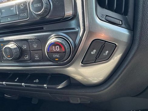Used 2018 Chevrolet Silverado 1500 LT w/ All Star Edition AWD/4WD image 18