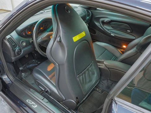 Used 2004 Porsche 911 GT3 image 77