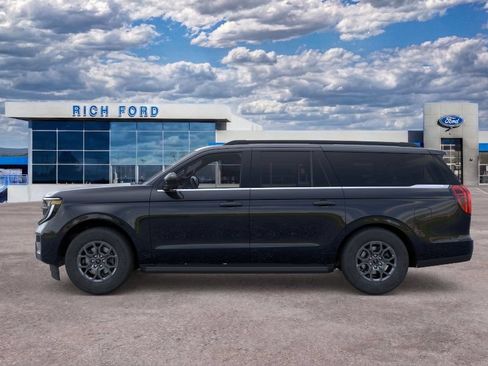 New 2026 Ford Expedition Max Active AWD/4WD image 3