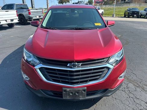 Used 2018 Chevrolet Equinox LT FWD image 2