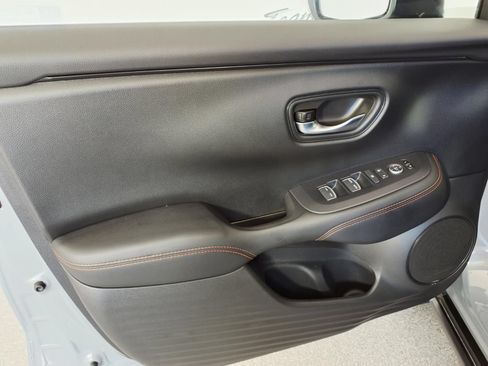 Used 2027 Honda HR-V Sport image 14