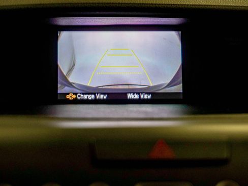 Used 2013 Honda CR-V LX image 25