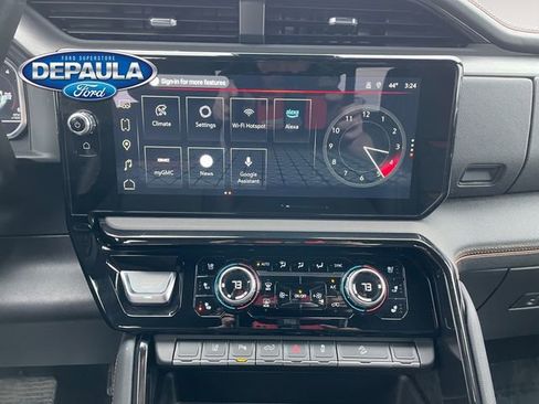 Used 2025 GMC Sierra 2500 AT4 w/ AT4 Premium Plus Package image 14