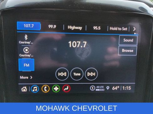 Used 2023 Chevrolet Traverse LT AWD/4WD image 14