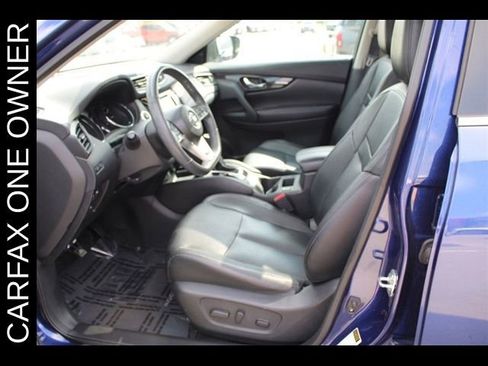 Used 2017 Nissan Rogue SL w/ SL Premium Package AWD/4WD image 16