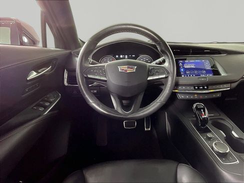 Used 2023 Cadillac XT4 Sport AWD/4WD image 8