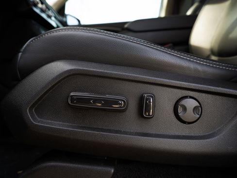 Certified 2023 Honda Pilot EX-L image 42