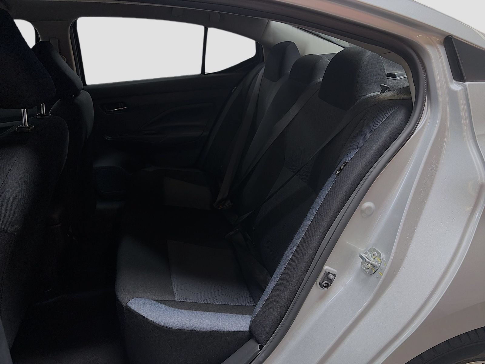 Used 2025 Nissan Versa SV FWD image 22