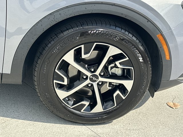 Certified 2023 Kia Sportage EX FWD image 26