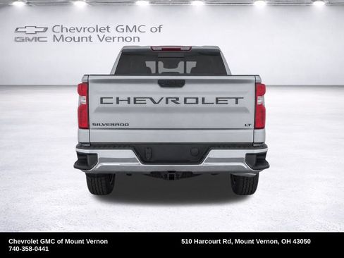 Used 2023 Chevrolet Silverado 1500 LT AWD/4WD image 9