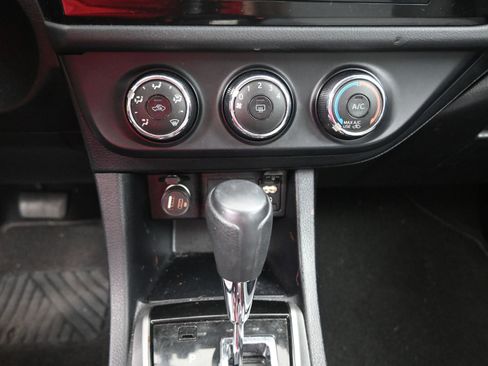 Used 2016 Toyota Corolla L FWD image 29