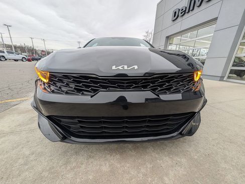 Used 2022 Kia K5 GT-Line image 9