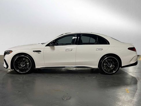 New 2026 Mercedes-Benz E 53 AMG e 4MATIC Sedan image 6