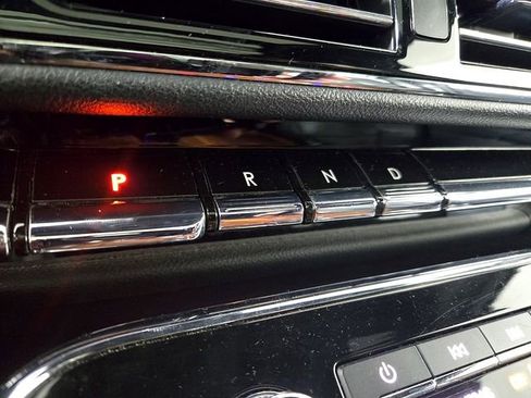 Used 2019 Lincoln Navigator Reserve w/ Cargo Package AWD/4WD image 17