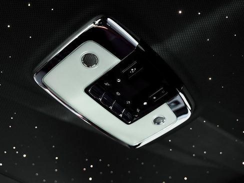 Used 2026 Rolls-Royce Cullinan image 55