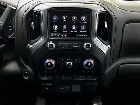 Used 2020 GMC Sierra 1500 Denali w/ Denali Ultimate Package RWD image 17