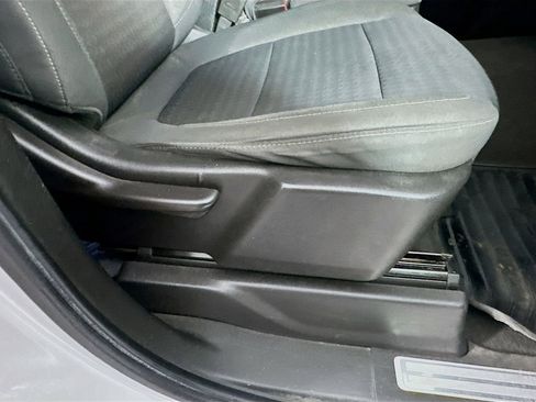 Used 2022 Chevrolet Silverado 3500 LT w/ Convenience Package image 23