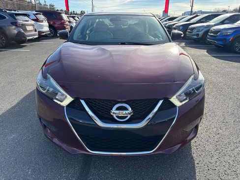 Used 2018 Nissan Maxima Platinum image 2