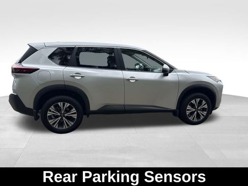 Used 2022 Nissan Rogue SV image 7