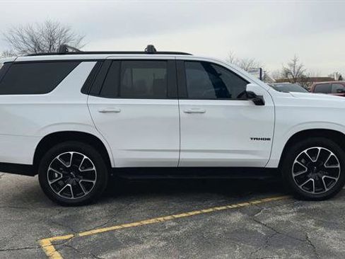 Used 2022 Chevrolet Tahoe RST w/ Sport Performance Package image 9