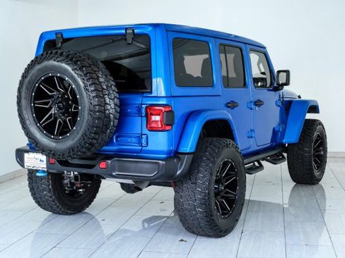 Used 2021 Jeep Wrangler Unlimited Rubicon 4xe w/ Cold Weather Group AWD/4WD image 6