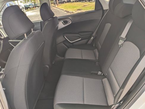 Certified 2023 Kia Soul LX image 20