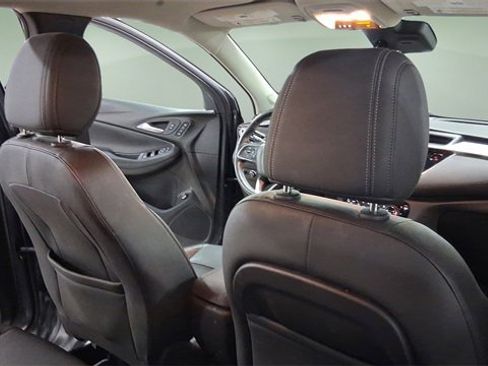 Used 2021 Buick Encore GX Essence w/ Advanced Technology Package image 16