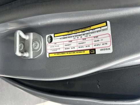 Used 2020 Chrysler Pacifica Touring-L image 34