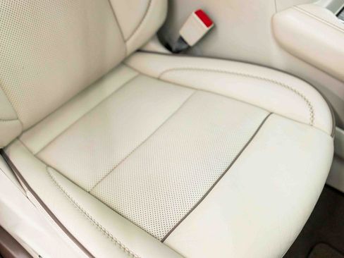 Used 2023 GMC Yukon XL Denali AWD/4WD image 74