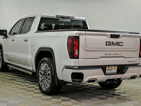 Certified 2025 GMC Sierra 1500 Denali Ultimate AWD/4WD image 6