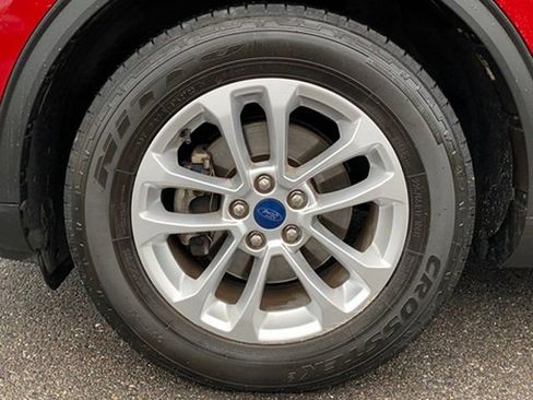 Used 2022 Ford Escape SE image 20