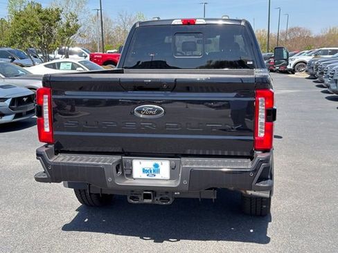 New 2026 Ford F250 Lariat w/ Black Appearance Package AWD/4WD image 18