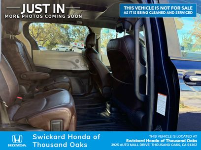 Used 2022 Toyota Sienna Platinum