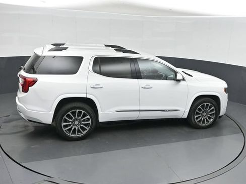 Used 2023 GMC Acadia Denali AWD/4WD image 32
