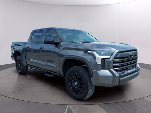 Used 2024 Toyota Tundra Limited w/ Nightshade Package AWD/4WD image 9
