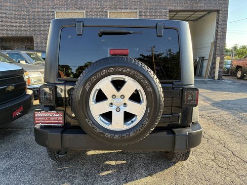 Used 2017 Jeep Wrangler Unlimited Sport w/ Quick Order Package 24S AWD/4WD image 6
