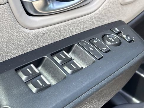New 2026 Honda Pilot Touring image 25