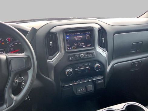 Used 2022 Chevrolet Silverado 1500 Custom RWD image 7