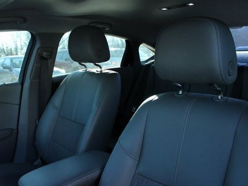 Used 2019 Chevrolet Impala LT image 13