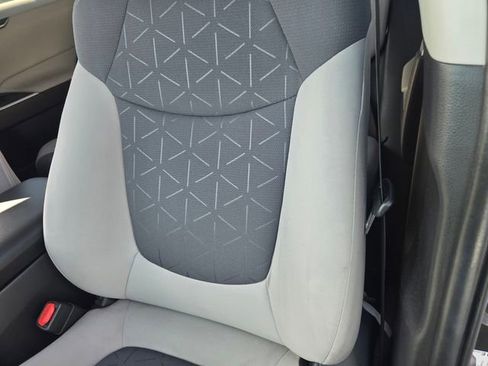 Used 2020 Toyota RAV4 XLE w/ Carpet Mat Package FWD image 14