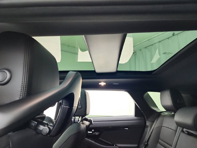 New 2026 Land Rover Range Rover Evoque S AWD/4WD image 22